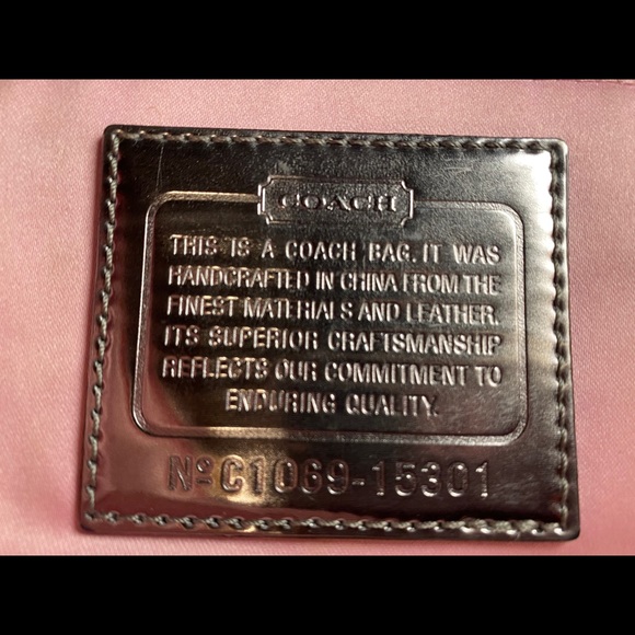 Coach purse - Picture 2 of 7